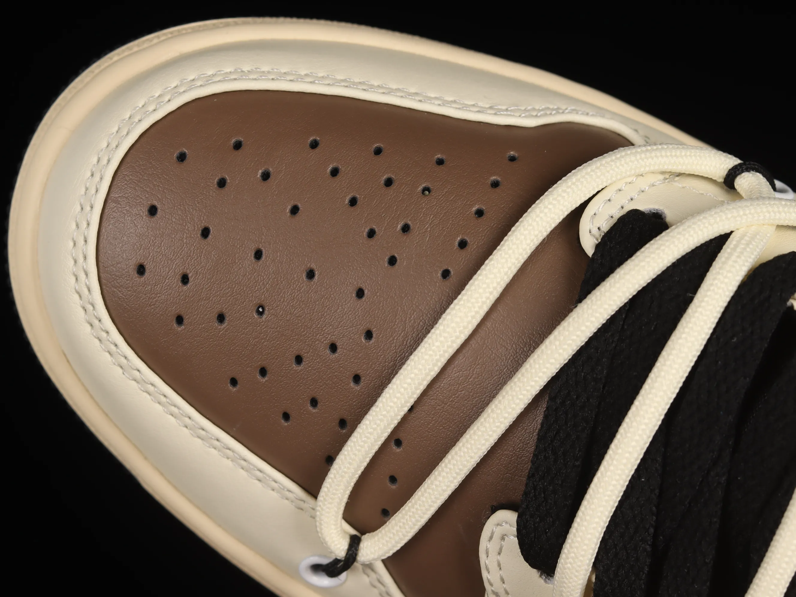 All categories Air Jordan Jordan series basketball shoes Air Jordan 1 Low Z version Air Jordan 1 Low AJ1 Joe 1 customized version Vibe flavor deconstruction Sports culture basketball shoes 553558-062